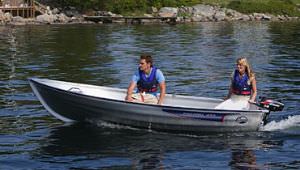Linder Fishing 410 (click for enlarged image)